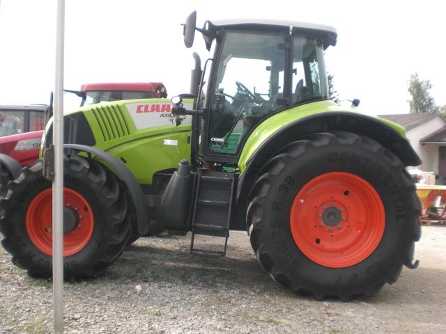 Claas 820